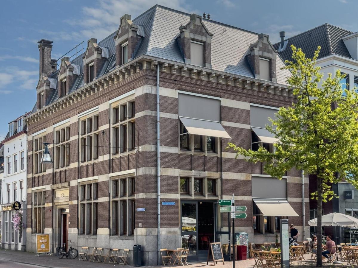 Hostel & Bar De Basis Zwolle  Esterno foto